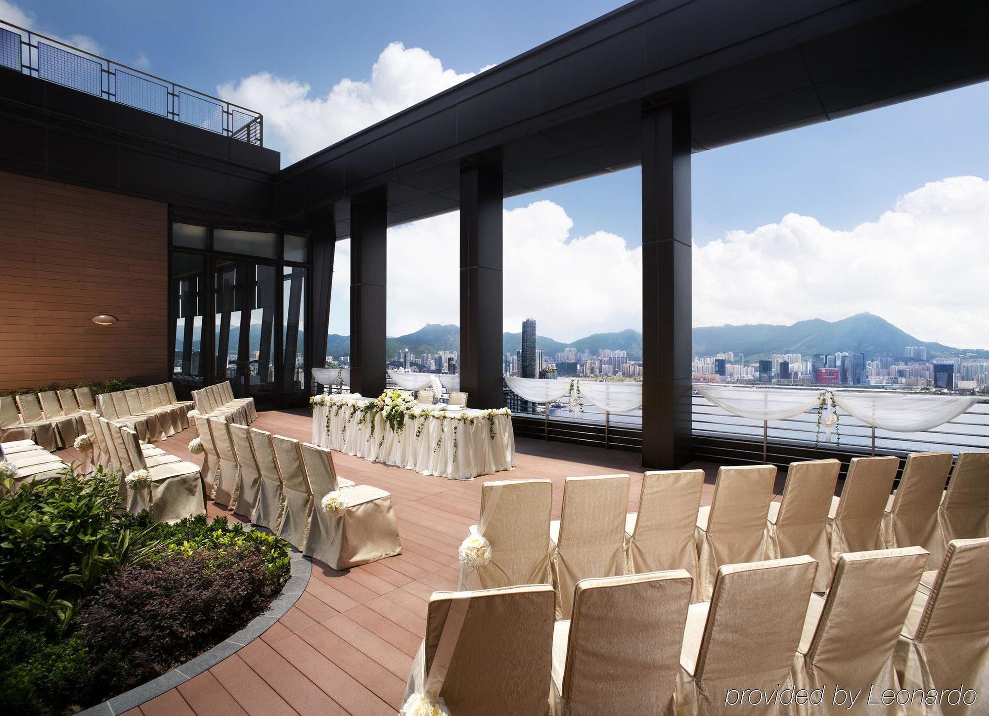 Harbour Grand Hong Kong Hotell Fasiliteter bilde The outdoor wedding venue