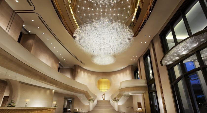 Harbour Grand Hong Kong Hotell Eksteriør bilde The interior of the hotel