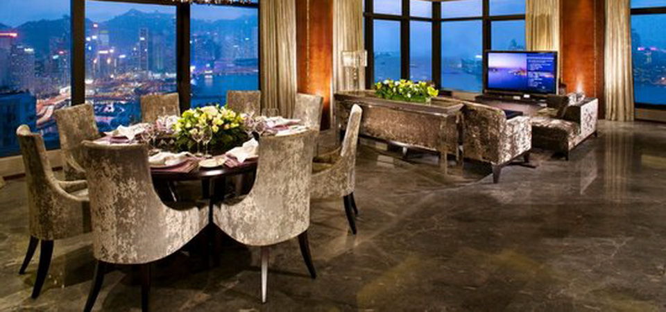 Harbour Grand Hong Kong Hotell Eksteriør bilde The interior of a suite at The Ritz-Carlton, Hong Kong